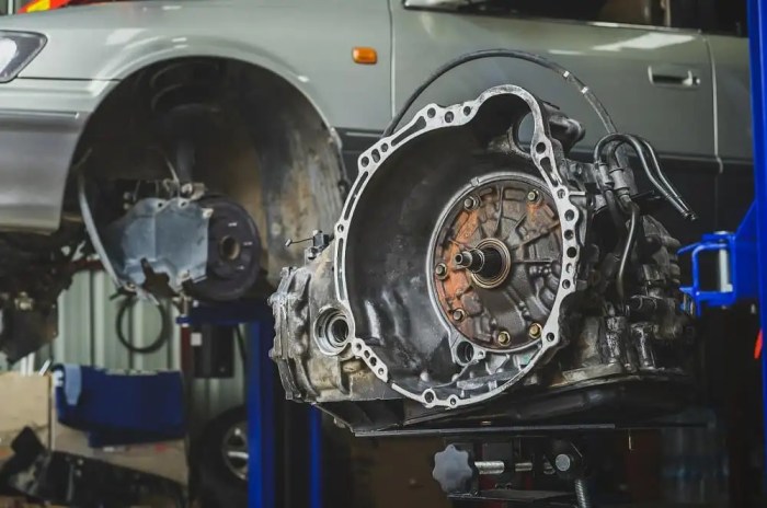 Best car manual transmission repair shops near me